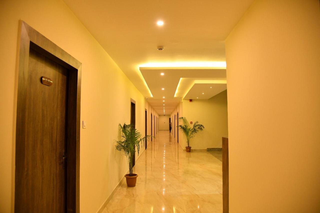 Silver Regency Guwahati Eksteriør bilde