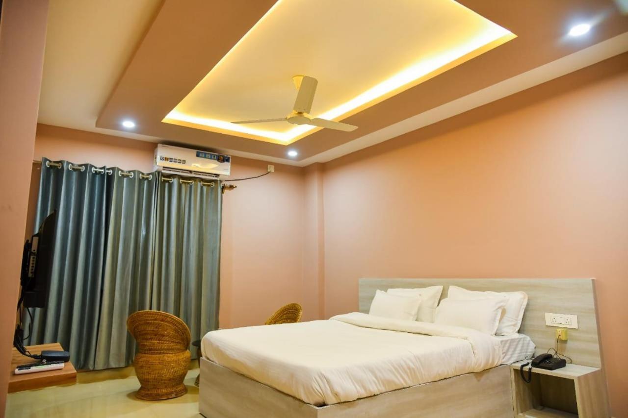 Silver Regency Guwahati Eksteriør bilde